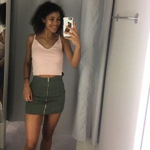 Meet your Posher, Alexia